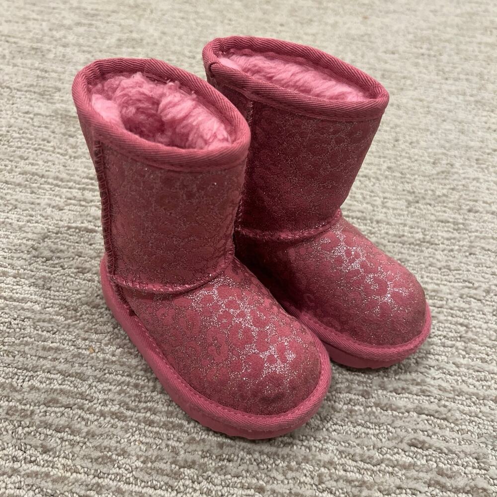Toddler  Ugg Pink Leopard Glitter Boots sz 6c msrp 115$